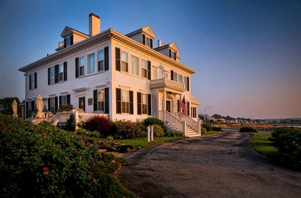Ocean House Hotel At Bass Rocks Глостер Экстерьер фото