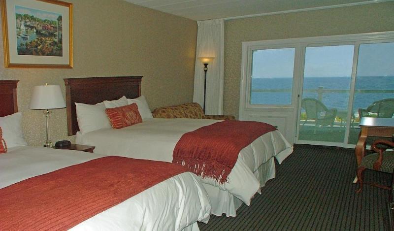 Ocean House Hotel At Bass Rocks Глостер Экстерьер фото