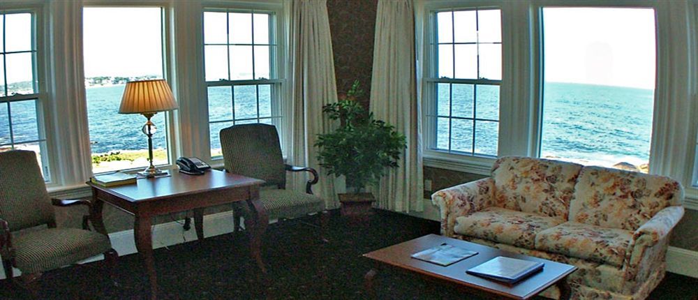 Ocean House Hotel At Bass Rocks Глостер Экстерьер фото